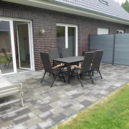 Holiday home Am Bienenzaun